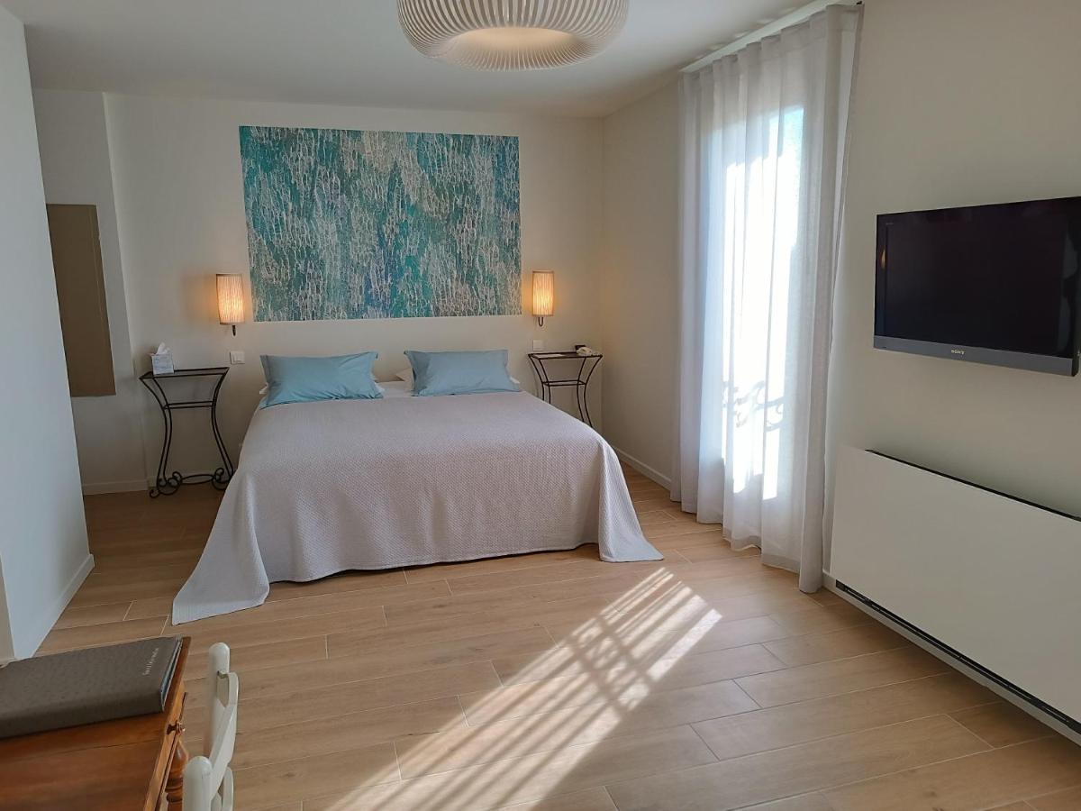 Hotel La Bastide D'Iris Vagnas Bagian luar foto
