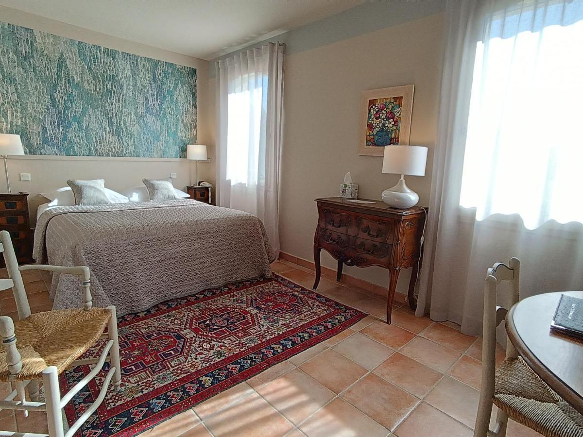 Hotel La Bastide D'Iris Vagnas Bagian luar foto
