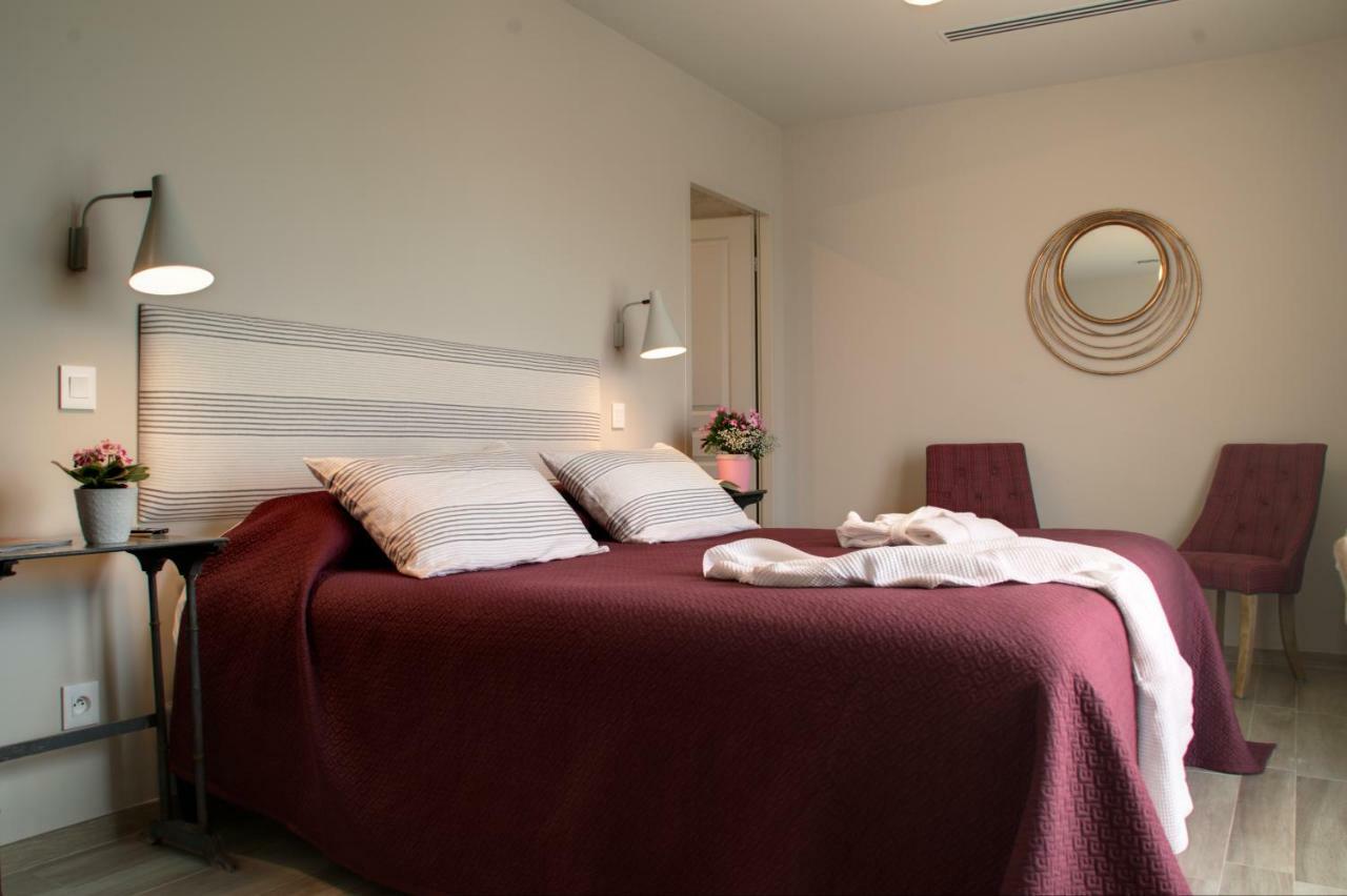 Hotel La Bastide D'Iris Vagnas Bagian luar foto