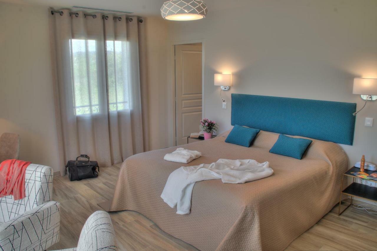 Hotel La Bastide D'Iris Vagnas Bagian luar foto